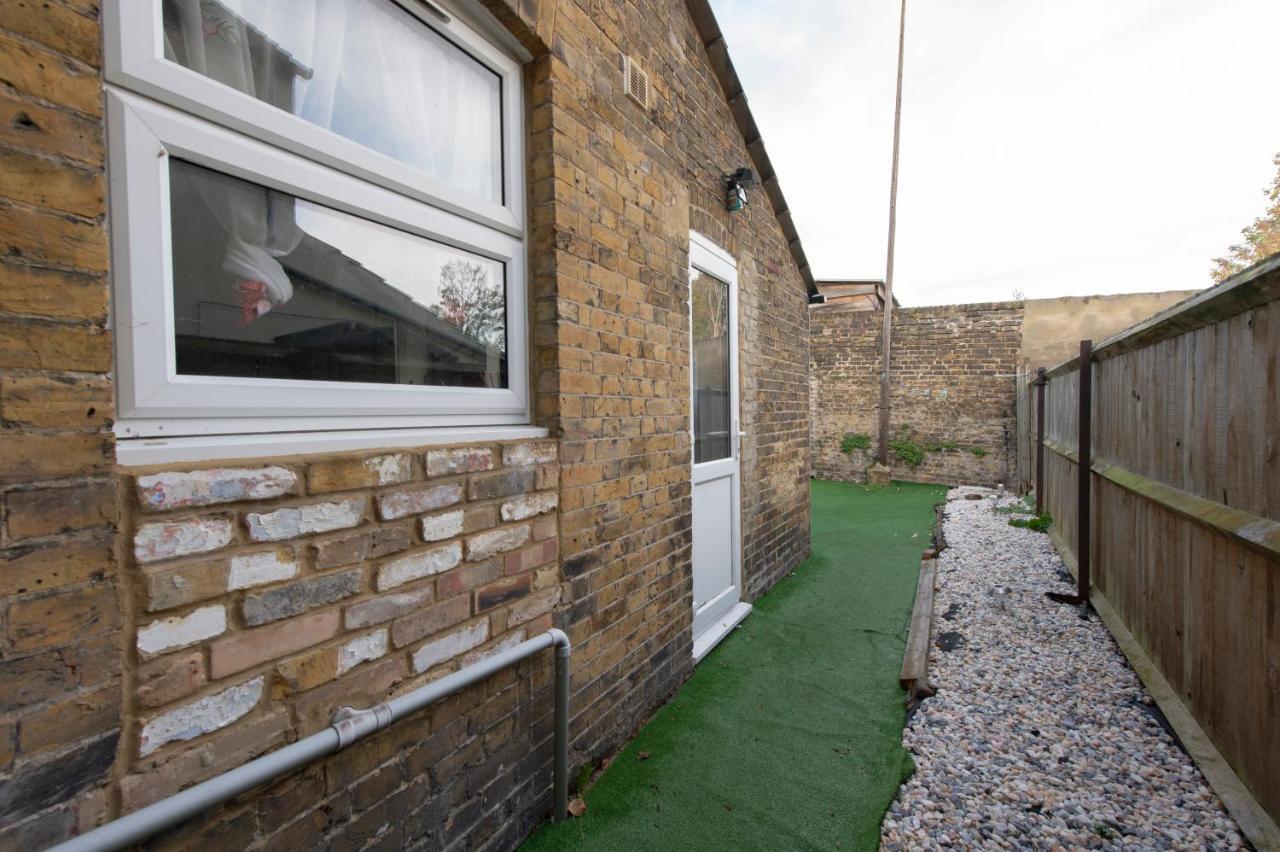 Fortified Home Rochester Exterior foto